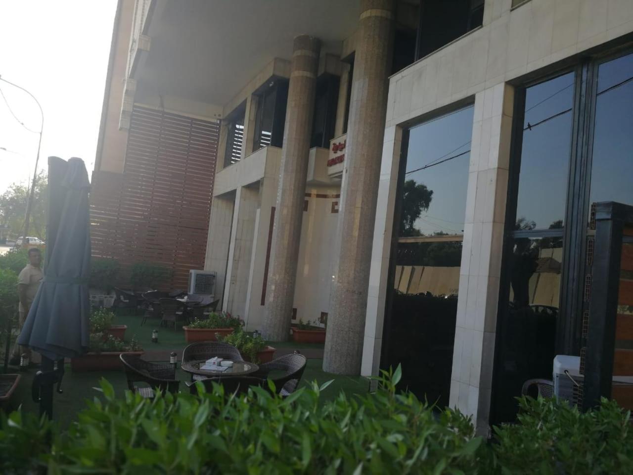 Andalus Hotel Baghdād Exterior foto